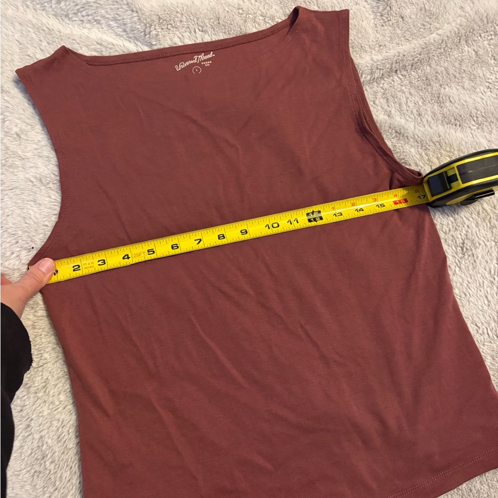 Universal Thread Tank Top - Picture 2 of 4